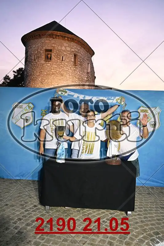 01. Pehari 6 - FotoKurti