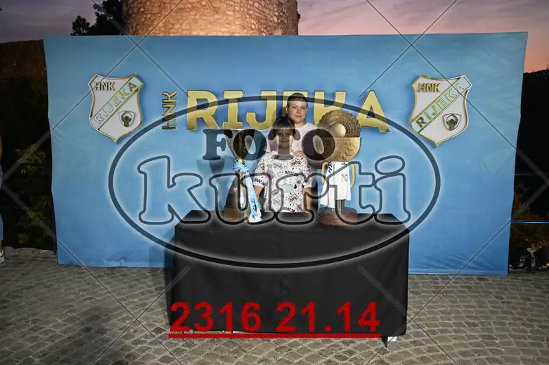 01. Pehari 12 - FotoKurti