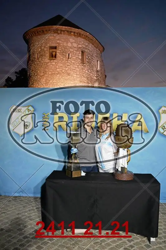01. Pehari 11 - FotoKurti