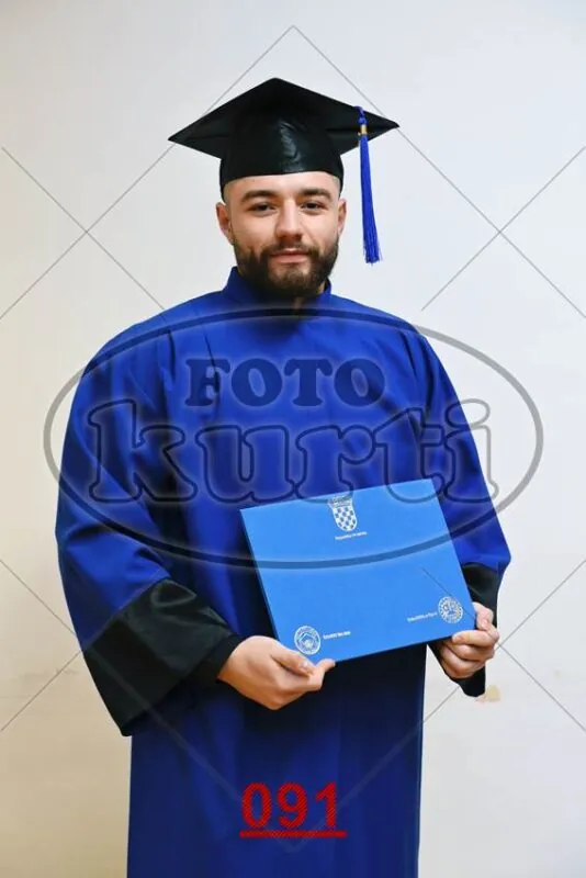 09:00h 7 - FotoKurti