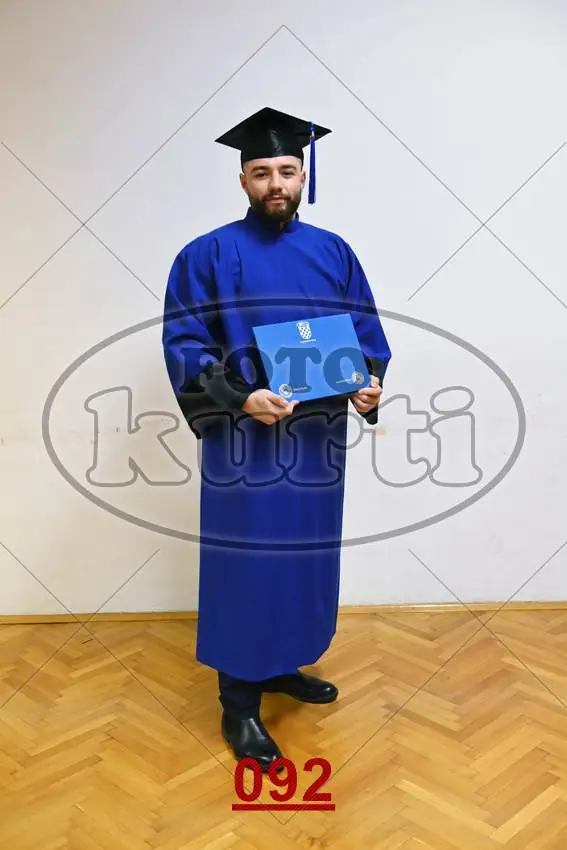 09:00h 8 - FotoKurti