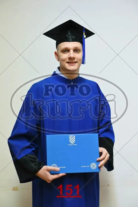09:00h 7 - FotoKurti