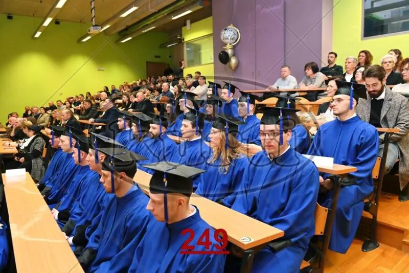 09:00h 9 - FotoKurti