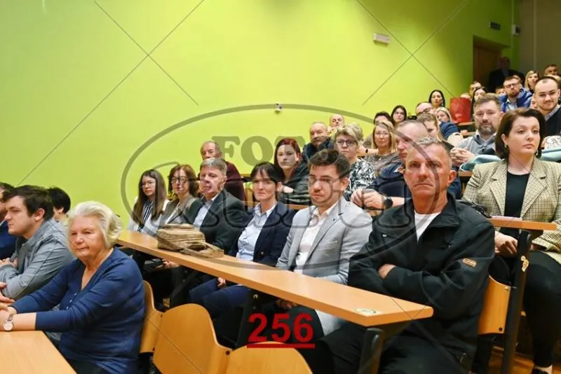 09:00h 4 - FotoKurti