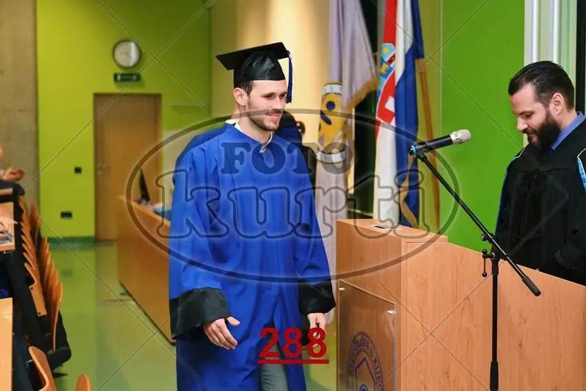 09:00h 12 - FotoKurti