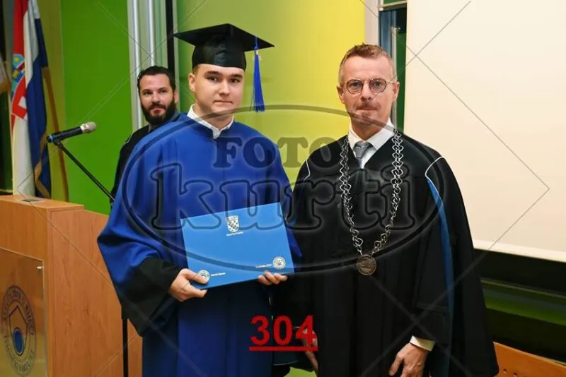 09:00h 4 - FotoKurti