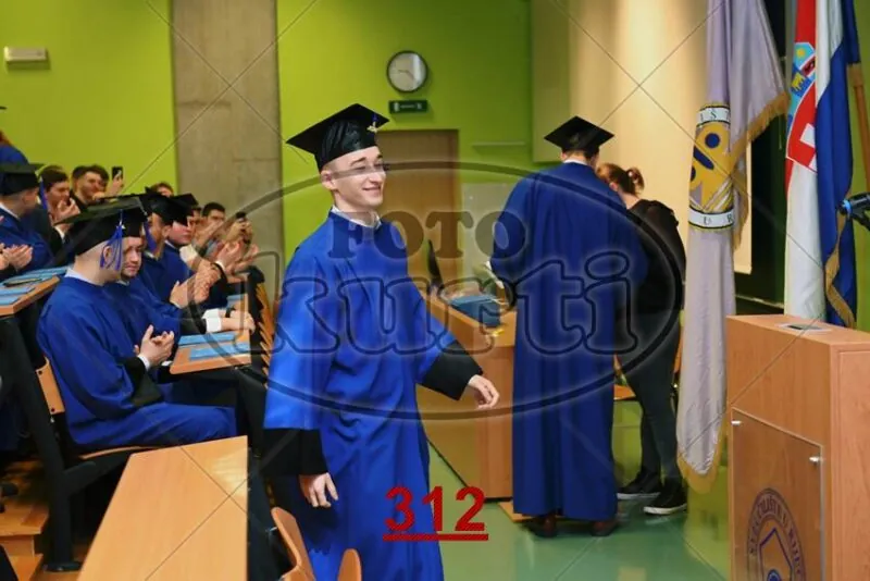 09:00h 12 - FotoKurti