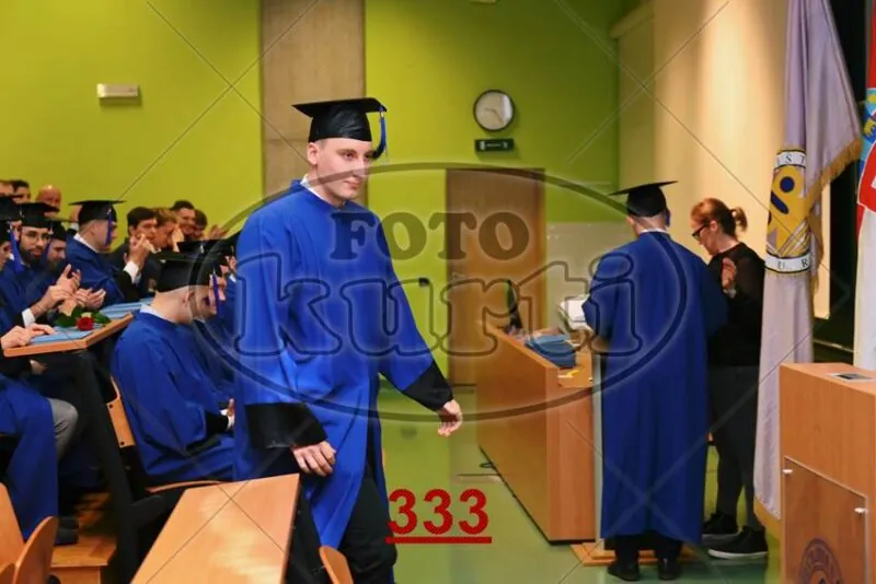 09:00h 9 - FotoKurti