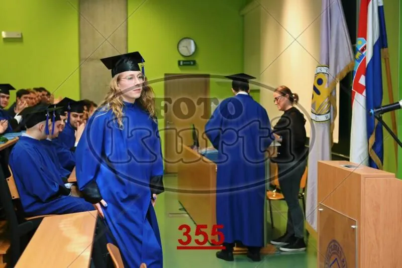 09:00h 7 - FotoKurti