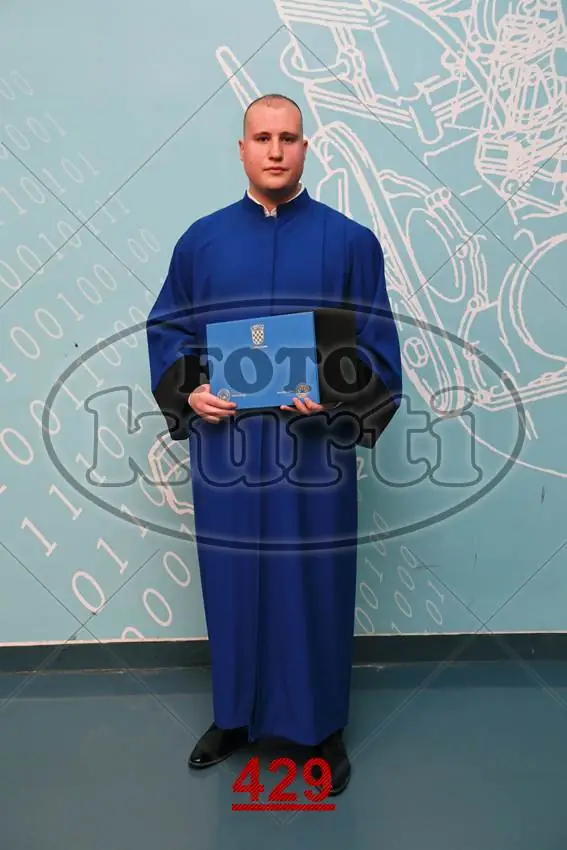 09:00h 9 - FotoKurti