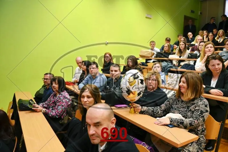 11:00h 11 - FotoKurti
