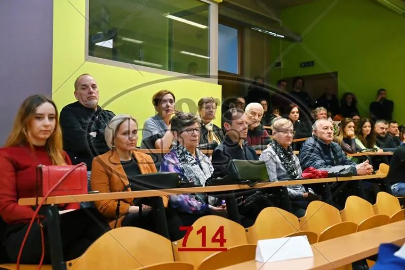 11:00h 11 - FotoKurti