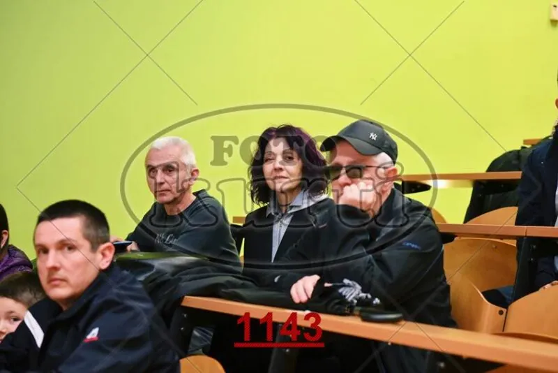 13:00h 12 - FotoKurti