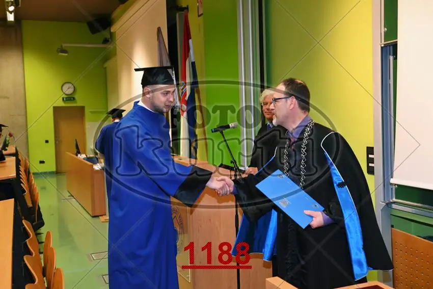 13:00h 9 - FotoKurti