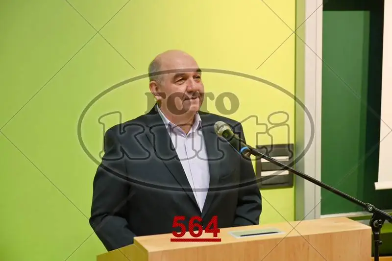 10:30h 11 - FotoKurti