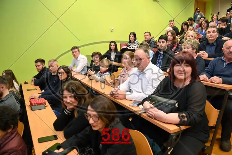 10:30h 9 - FotoKurti