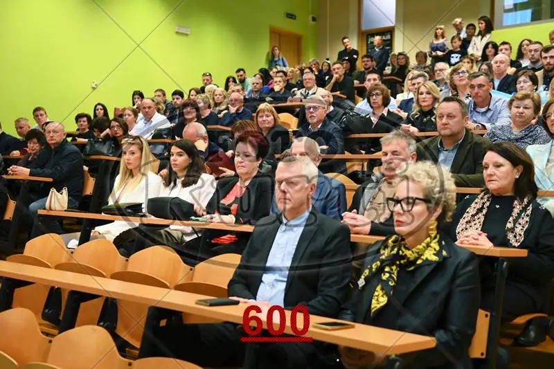 10:30h 11 - FotoKurti