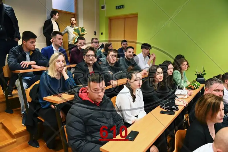 10:30h 9 - FotoKurti