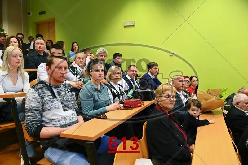 10:30h 12 - FotoKurti