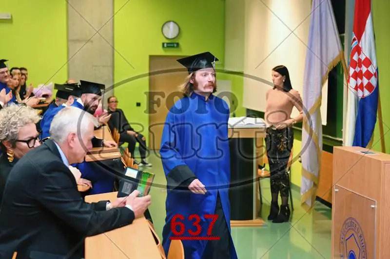 10:30h 12 - FotoKurti