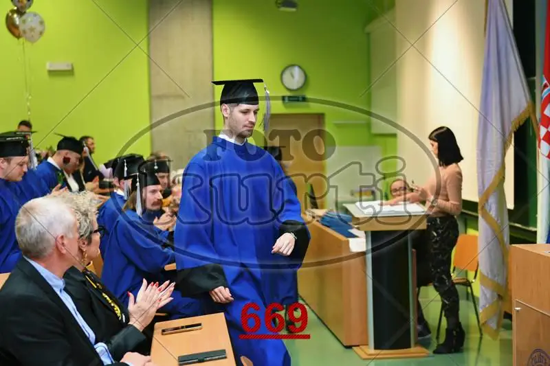 10:30h 8 - FotoKurti