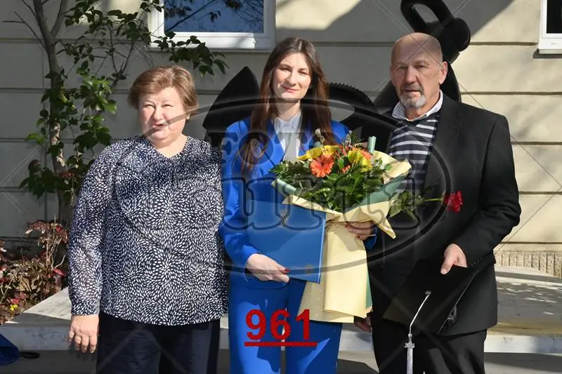 10:30h 12 - FotoKurti