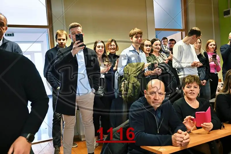 12:30h 9 - FotoKurti