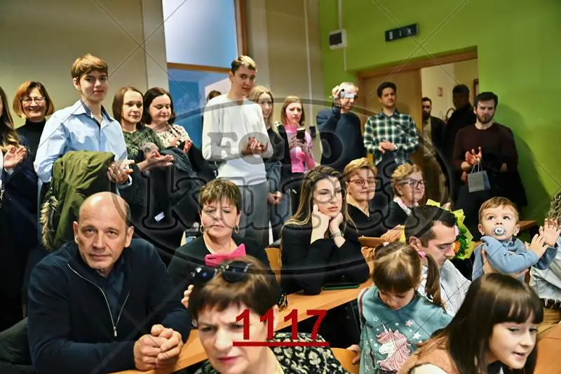 12:30h 10 - FotoKurti