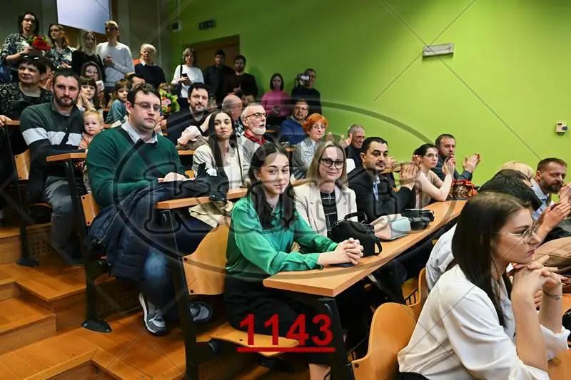 12:30h 12 - FotoKurti