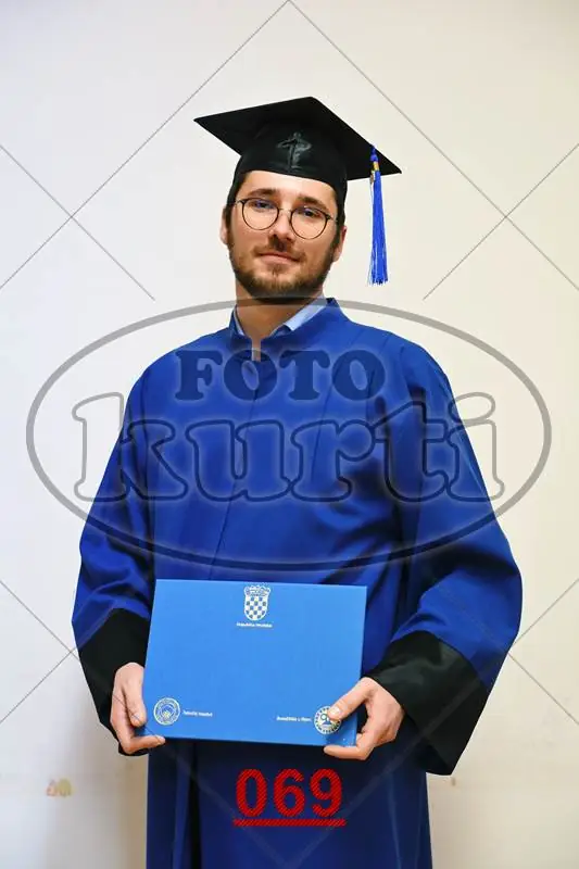 08:30h 7 - FotoKurti