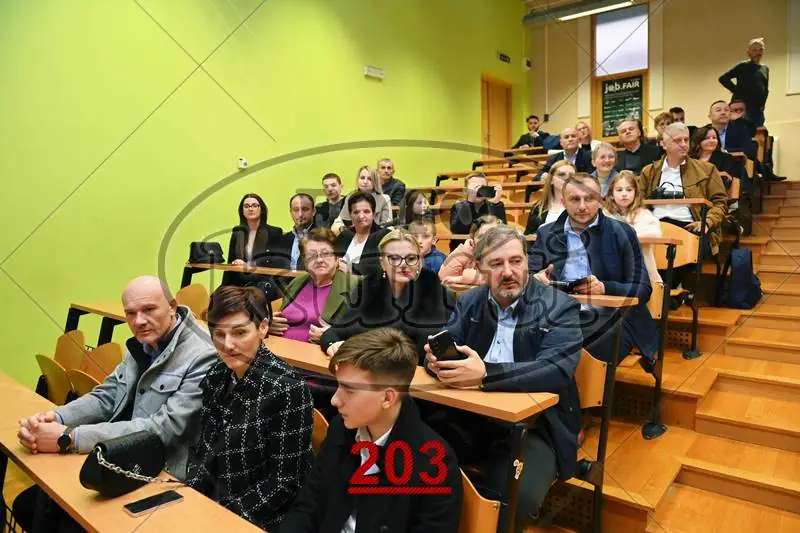 08:30h 9 - FotoKurti