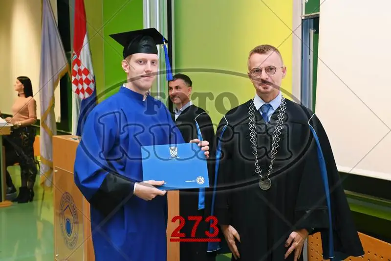 08:30h 9 - FotoKurti