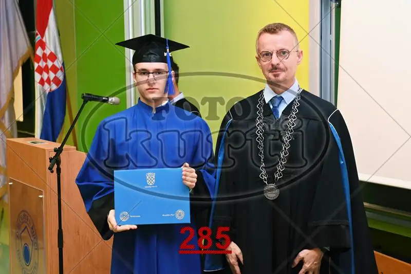 08:30h 9 - FotoKurti