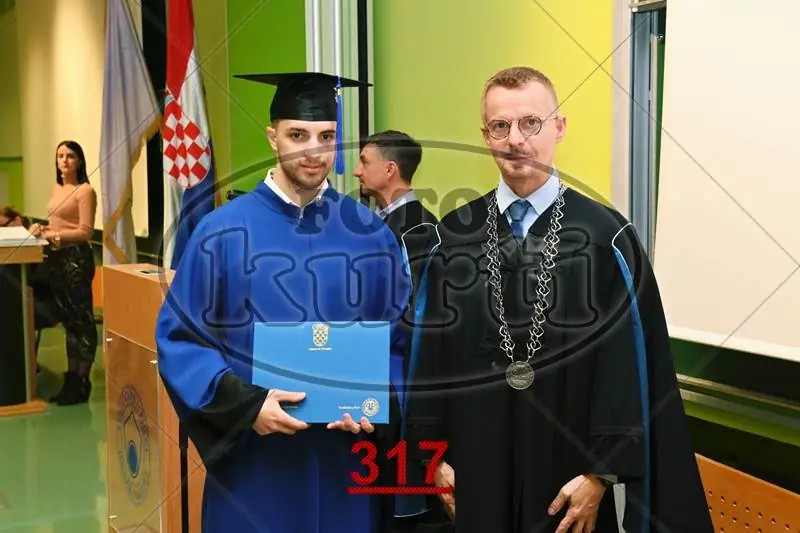 08:30h 5 - FotoKurti