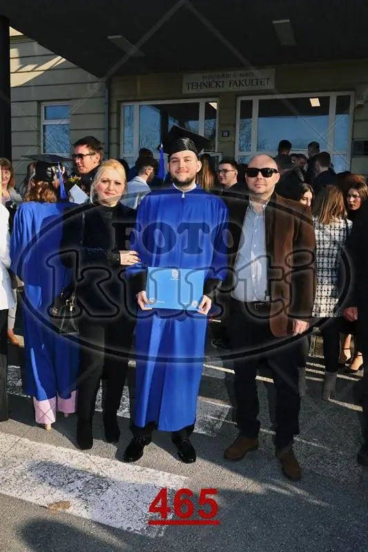 08:30h 9 - FotoKurti