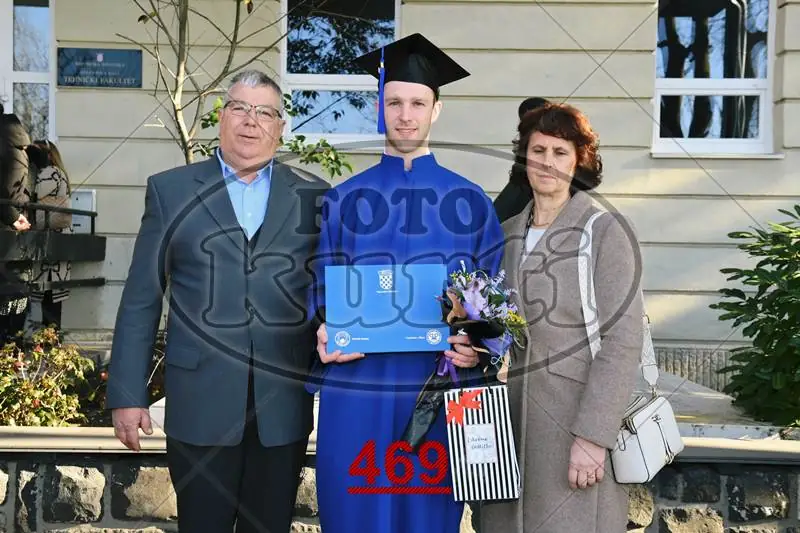 08:30h 1 - FotoKurti
