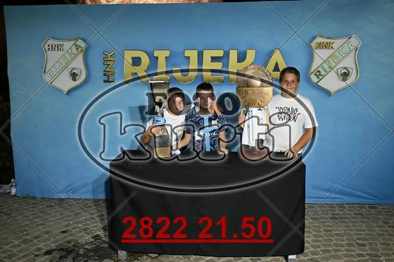 01. Pehari 12 - FotoKurti