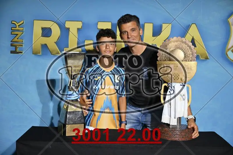 01. Pehari 11 - FotoKurti
