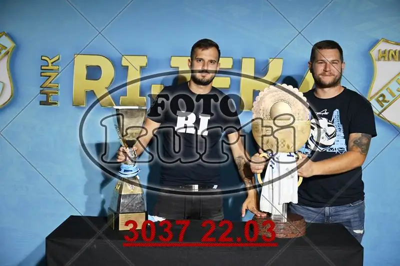 01. Pehari 11 - FotoKurti