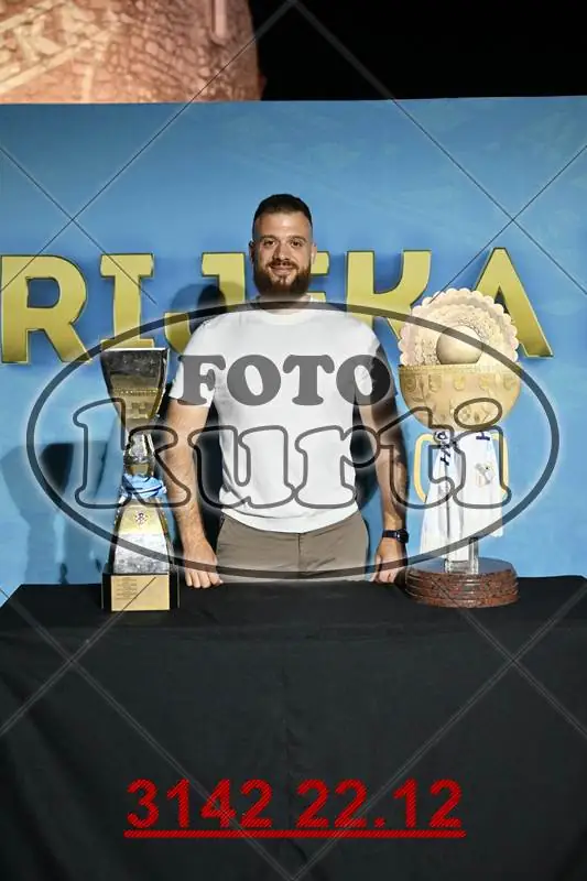 01. Pehari 8 - FotoKurti