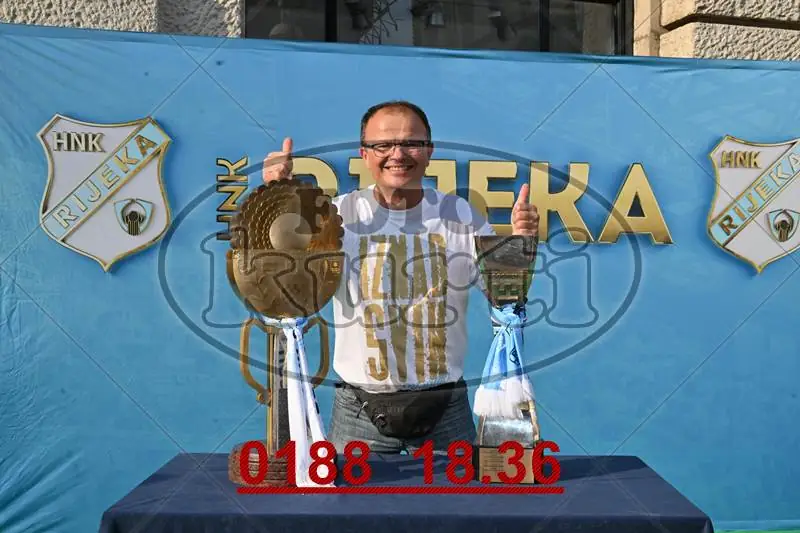 11.06. Korzo 8 - FotoKurti