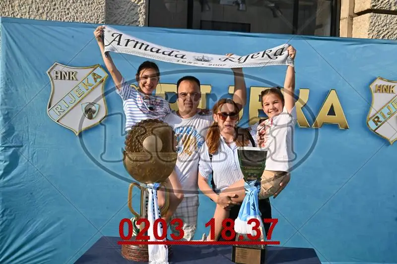 11.06. Korzo 11 - FotoKurti