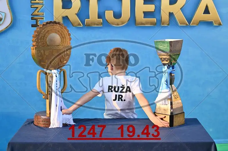 11.06. Korzo 11 - FotoKurti