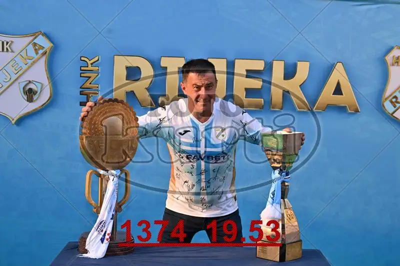 11.06. Korzo 6 - FotoKurti