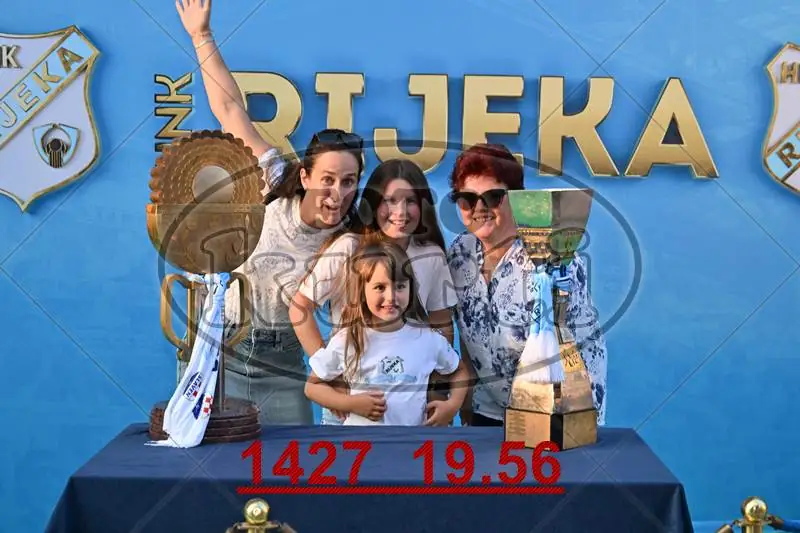 11.06. Korzo 11 - FotoKurti