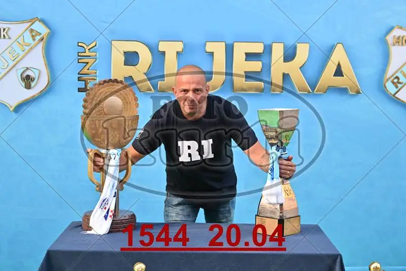 11.06. Korzo 8 - FotoKurti