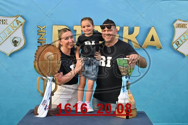 11.06. Korzo 8 - FotoKurti