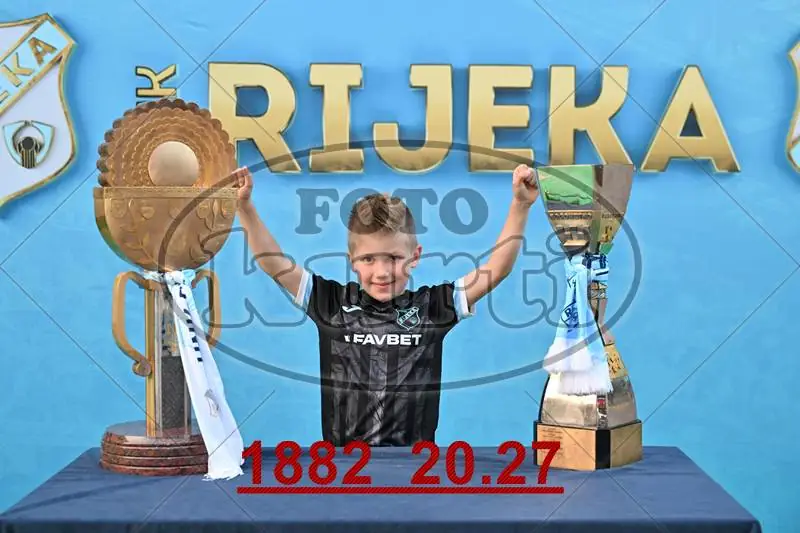 11.06. Korzo 10 - FotoKurti