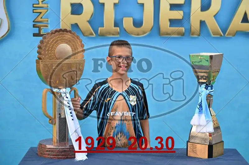 11.06. Korzo 9 - FotoKurti
