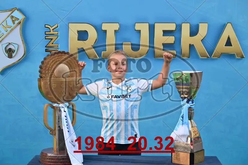 11.06. Korzo 4 - FotoKurti